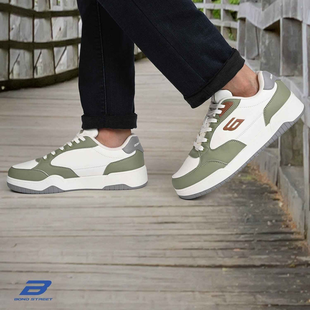 Men's White & Green Casual Sneakers